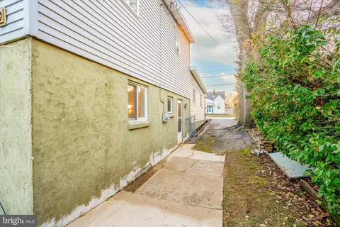 217 Willow Rd, Wallingford, PA 19086 photo 5