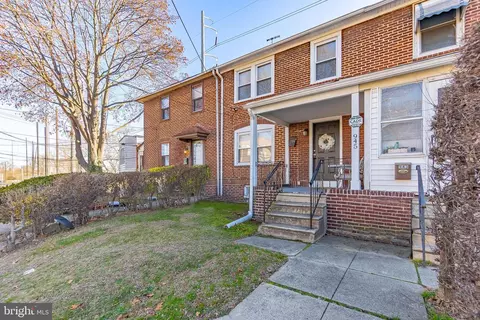 945 E 14th St, Chester, PA 19013