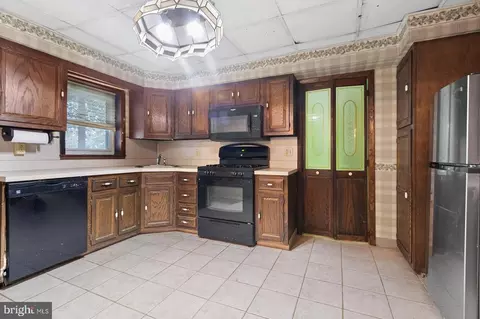 12 W 7th St, Marcus Hook, PA 19061 photo 17