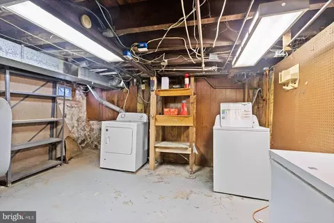 12 W 7th St, Marcus Hook, PA 19061 photo 45