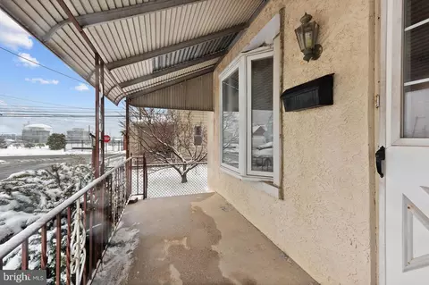 12 W 7th St, Marcus Hook, PA 19061 photo 4