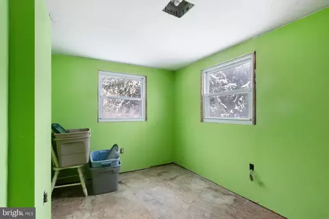 12 W 7th St, Marcus Hook, PA 19061 photo 24