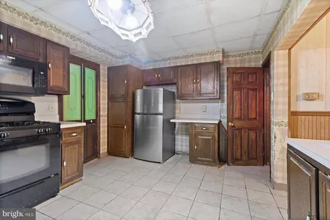 12 W 7th St, Marcus Hook, PA 19061 photo 19