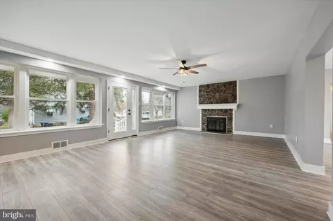 2340 Carlton Ave, Marcus Hook, PA 19061 photo 18
