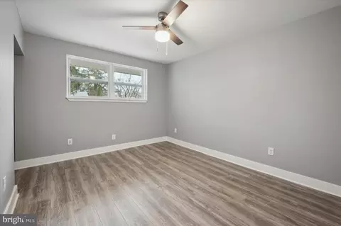2340 Carlton Ave, Marcus Hook, PA 19061 photo 20