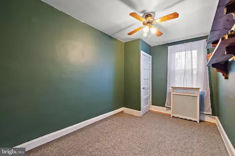 110 N Fairview Ave, Upper Darby, PA 19082 photo 16