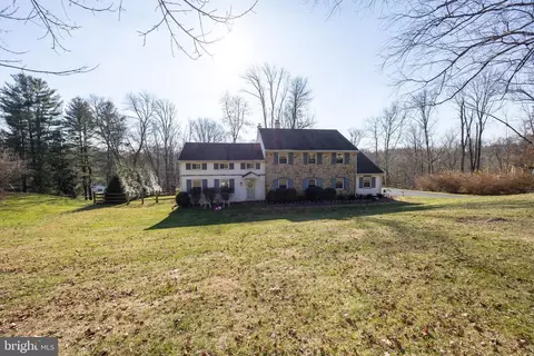14 Mulberry Rd, Glen Mills, PA 19342
