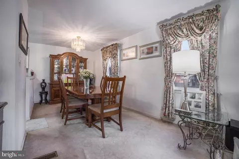 Dining - 312 Pinecrest Rd, Springfield, PA 19064 photo 2 of 2