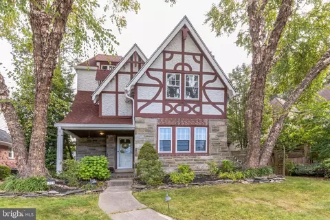1021 Blythe Ave, Drexel Hill, PA 19026