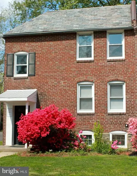 1185 Dermond Rd, Drexel Hill, PA 19026