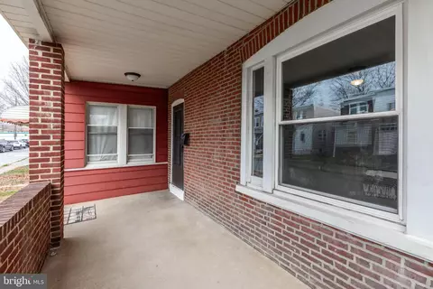 Exterior - 1113 Washington Ave, Marcus Hook, PA 19061 photo 5 of 8