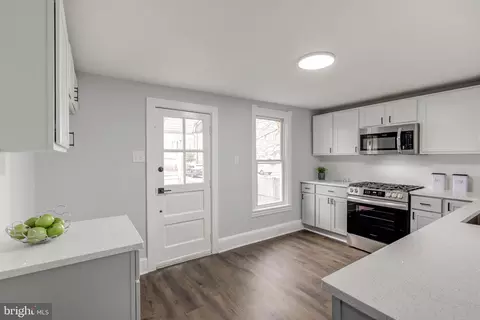 Kitchen - 1113 Washington Ave, Marcus Hook, PA 19061 photo 1 of 4