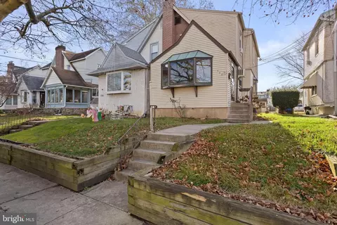 738 16th Ave, Prospect Park, PA 19076