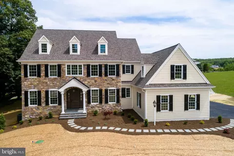 370 Highland Ave #2, Media, PA 19063