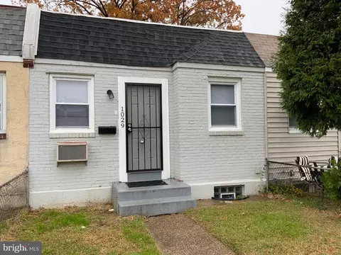 1029 Barker Rd, Sharon Hill, PA 19079