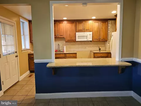 10 Chestnut St, Marcus Hook, PA 19061 photo 21
