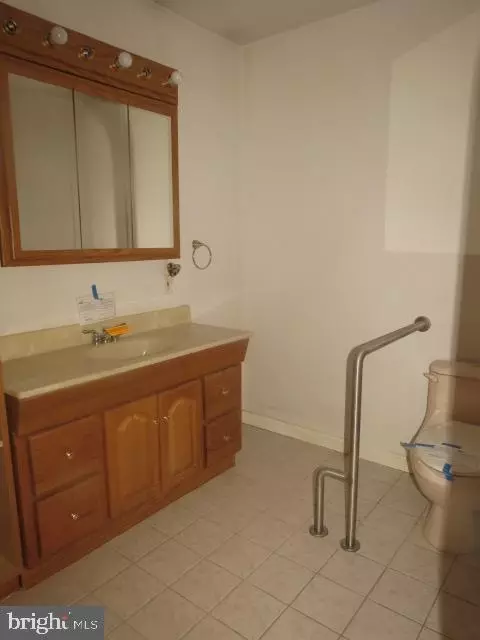 2332 Pleasantview Ave, Marcus Hook, PA 19061 photo 13
