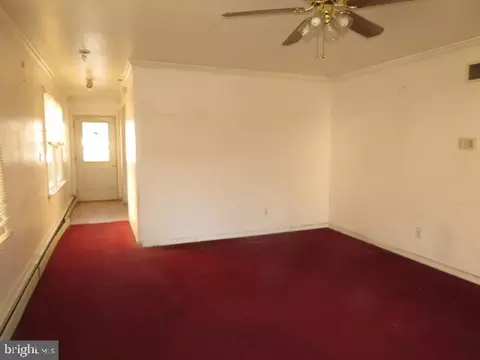 2332 Pleasantview Ave, Marcus Hook, PA 19061 photo 6