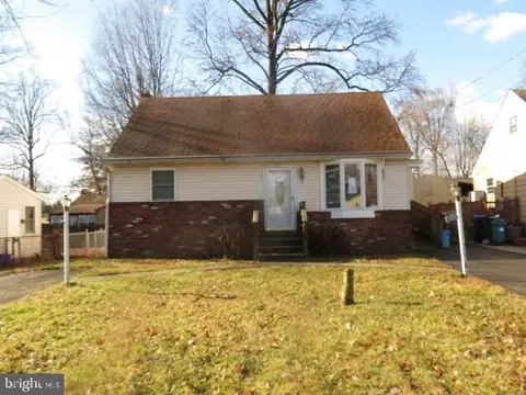 2332 Pleasantview Ave, Marcus Hook, PA 19061