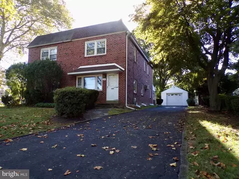 245 E Turnbull Ave, Havertown, PA 19083
