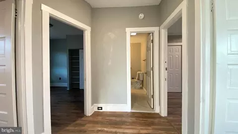 Entry Way - 155 E Ridge Rd, Linwood, PA 19061 photo 3 of 3