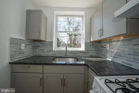 Kitchen - 122 Ashton Rd, Upper Darby, PA 19082 photo 1 of 3