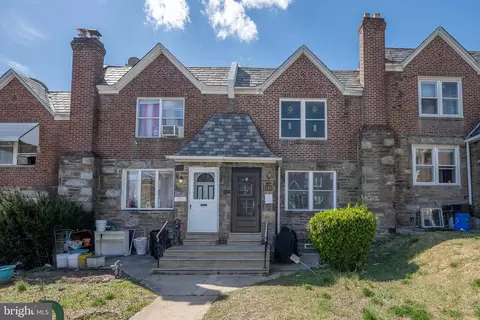 Exterior - 122 Ashton Rd, Upper Darby, PA 19082 photo 2 of 4