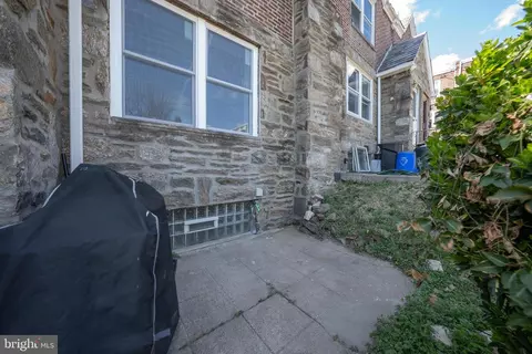 Exterior - 122 Ashton Rd, Upper Darby, PA 19082 photo 4 of 4