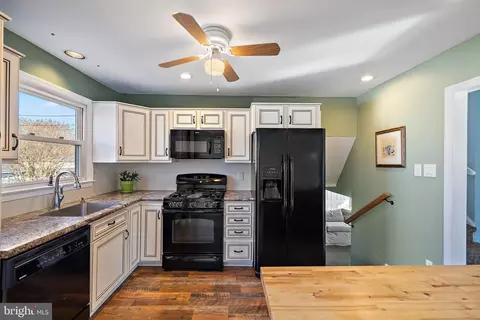 Kitchen - 415 Eldon Dr, Broomall, PA 19008 photo 1 of 3