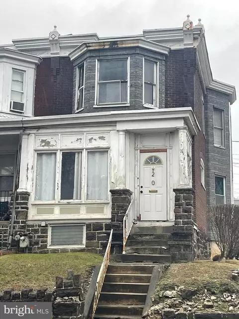 20 Main St, Darby, PA 19023