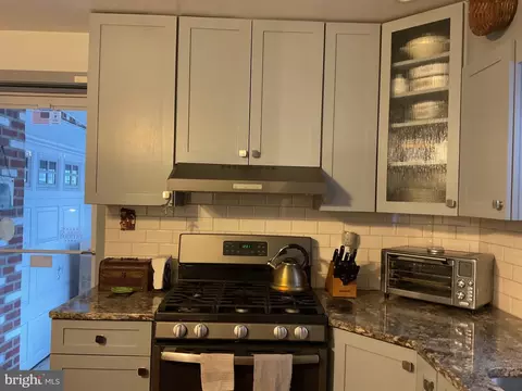 909 Providence Rd, Springfield, PA 19064 photo 12