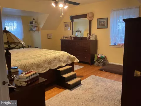 909 Providence Rd, Springfield, PA 19064 photo 28
