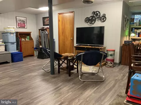 909 Providence Rd, Springfield, PA 19064 photo 18