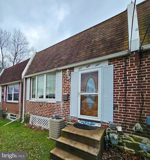 159 Chadwick Ave, Marcus Hook, PA 19061 photo 2