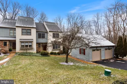 222 Martins Ln #23, Media, PA 19063