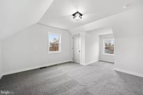 635 Ridgewood Rd, Upper Darby, PA 19082 photo 20