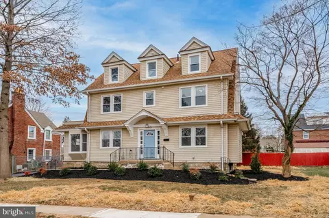 635 Ridgewood Rd, Upper Darby, PA 19082 photo 2