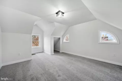 635 Ridgewood Rd, Upper Darby, PA 19082 photo 21