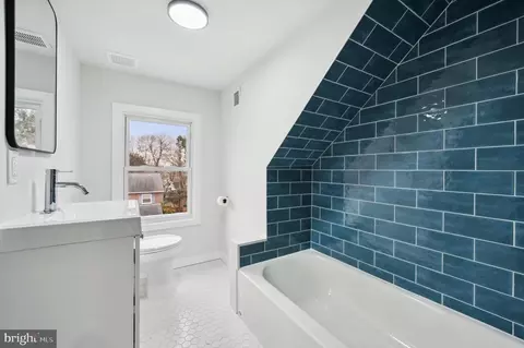 635 Ridgewood Rd, Upper Darby, PA 19082 photo 22