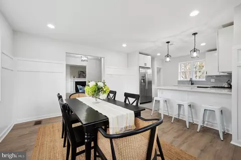 635 Ridgewood Rd, Upper Darby, PA 19082 photo 9