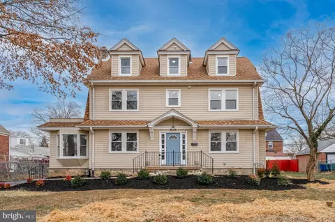 635 Ridgewood Rd, Upper Darby, PA 19082