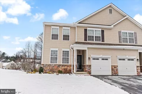 2000 Village Way, Boothwyn, PA 19061