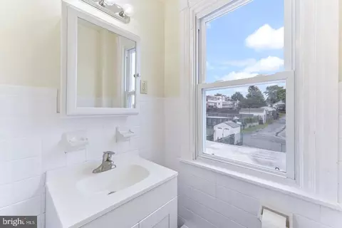 1417 Hewes Ave, Marcus Hook, PA 19061 photo 18