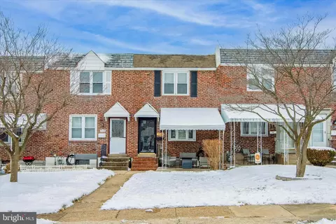 716 Oakwood Dr, Glenolden, PA 19036