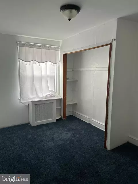 7029 Clover Ln, Upper Darby, PA 19082 photo 16