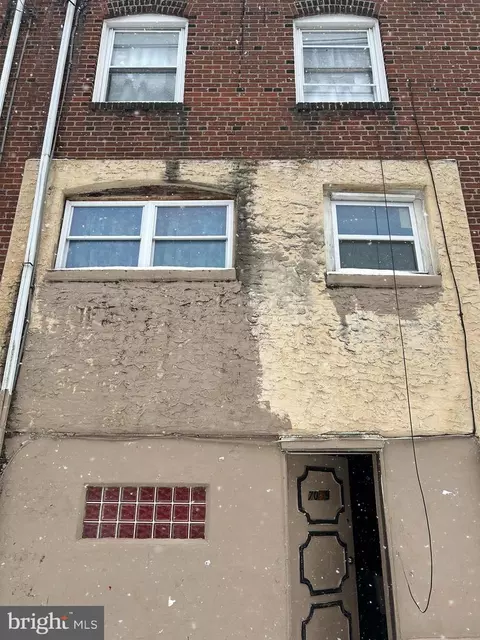 7029 Clover Ln, Upper Darby, PA 19082 photo 10