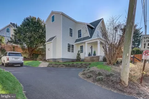 Exterior - 257 N Aberdeen Ave, Wayne, PA 19087 photo 14 of 19
