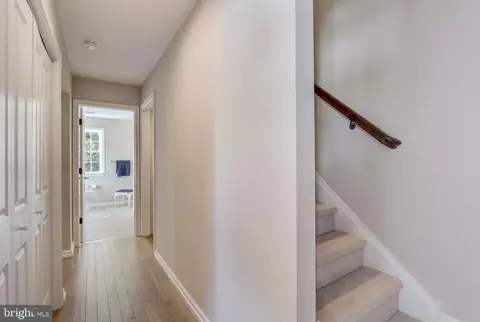 Entry Way - 257 N Aberdeen Ave, Wayne, PA 19087 photo 6 of 6