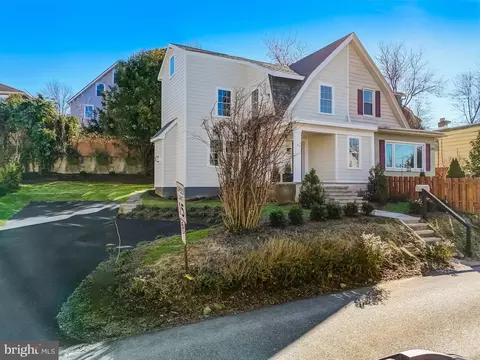 Exterior - 257 N Aberdeen Ave, Wayne, PA 19087 photo 8 of 19
