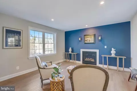 Living - 257 N Aberdeen Ave, Wayne, PA 19087 photo 4 of 4